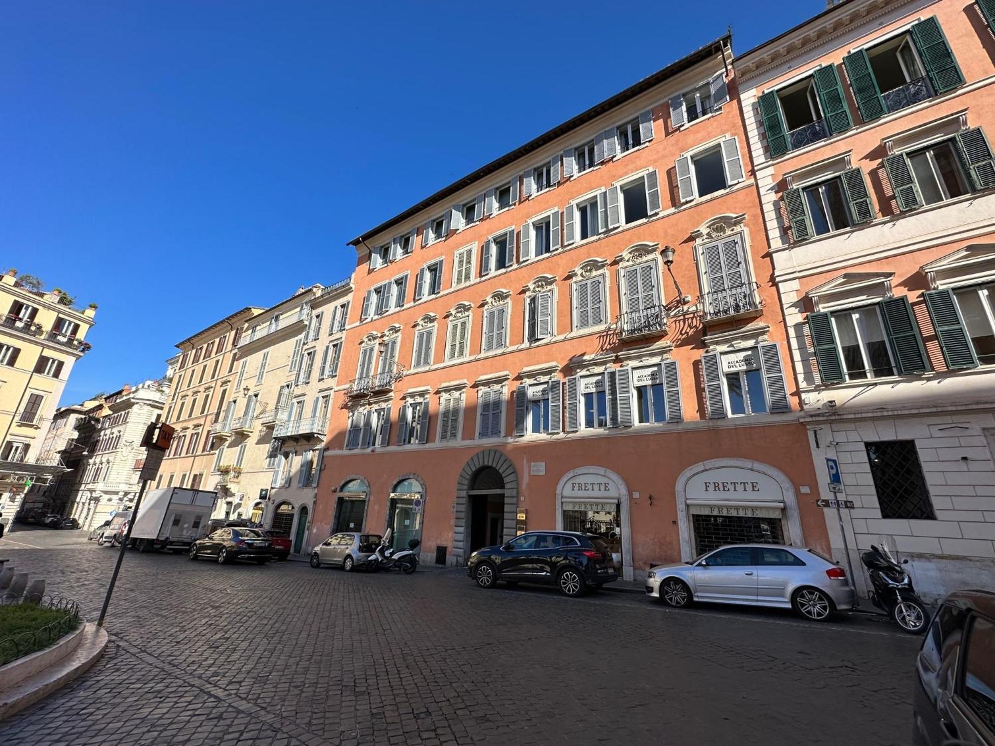 Crispi 2Enty At Spanish Steps Рим Экстерьер фото